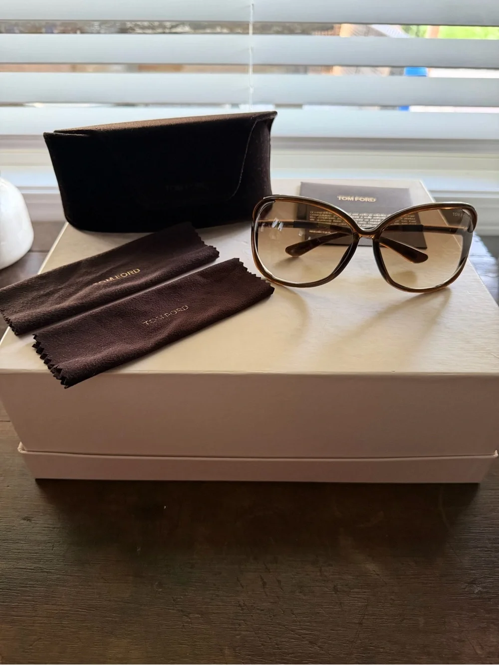 Tom Ford Raquel TF76 692 Oversized Brown Gradient Sunglasses 63mm w/ Case
